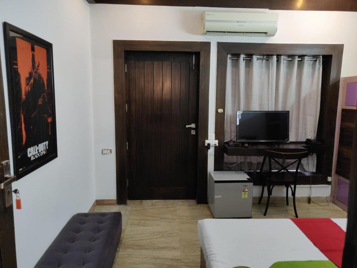 Aakritii Hotels Gurgaon Exterior photo