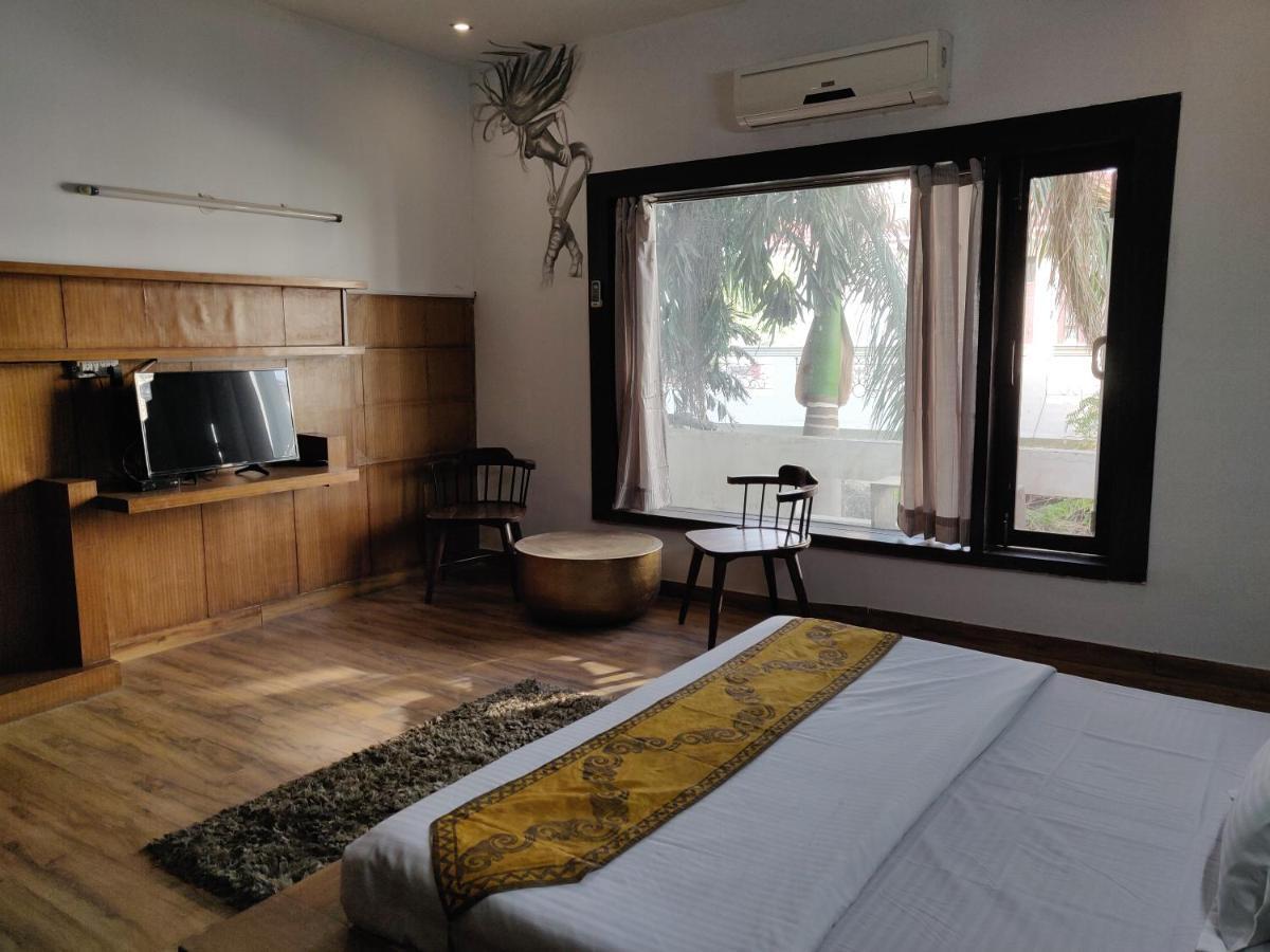 Aakritii Hotels Gurgaon Exterior photo